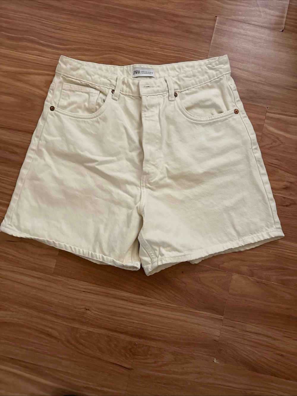 Zara Off-White High-Rise Denim Shorts